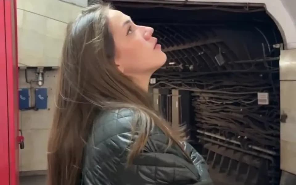 Кадр из видео -316333457709601390.mp4