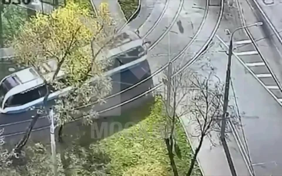 Кадр из видео 5324903005485347148.mp4